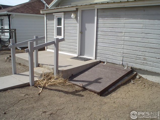 230 7th Ave, Sterling CO 80751-2940 exterior