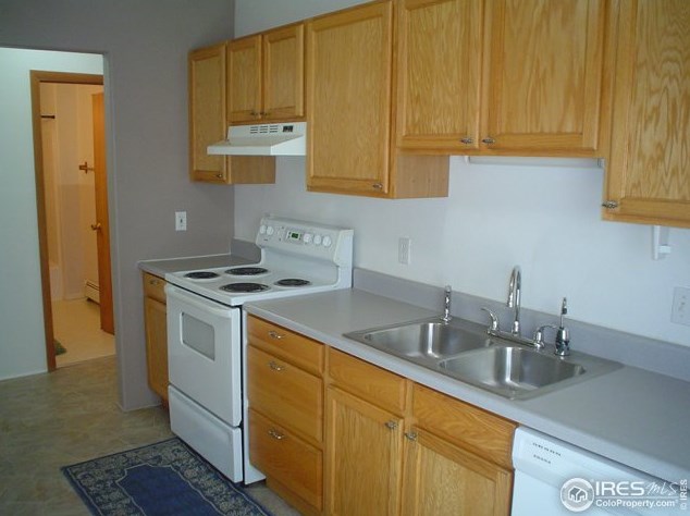 230 7th Ave, Sterling CO 80751-2940 exterior