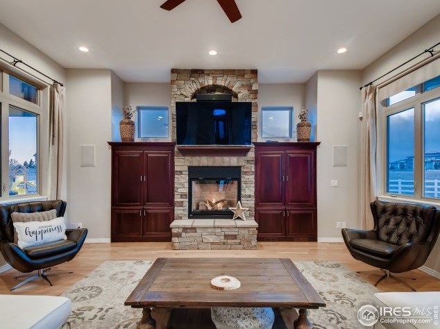 160 Commander Cir, Erie CO 80516-8147 exterior