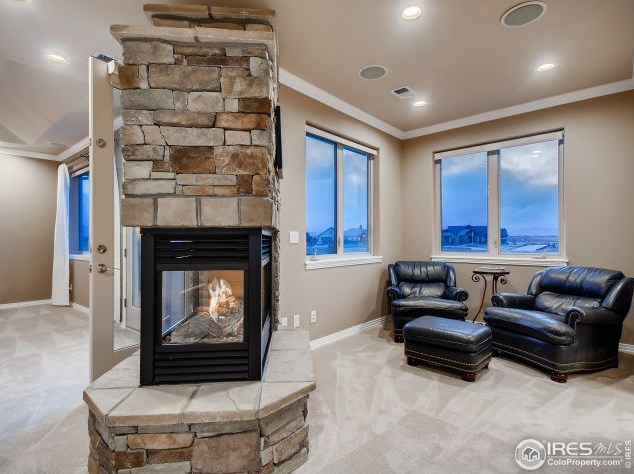 160 Commander Cir, Erie CO 80516-8147 exterior