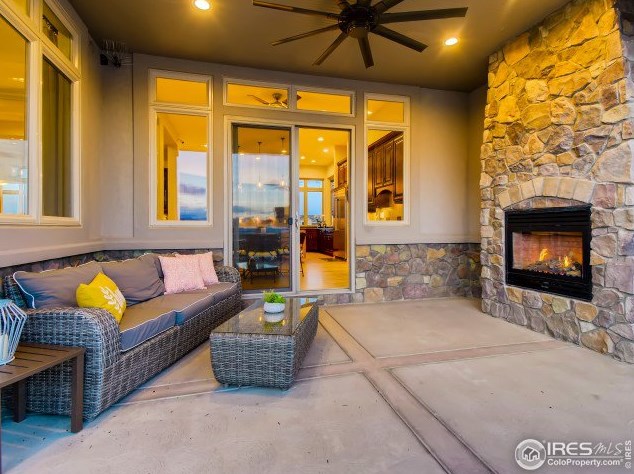 160 Commander Cir, Erie CO 80516-8147 exterior