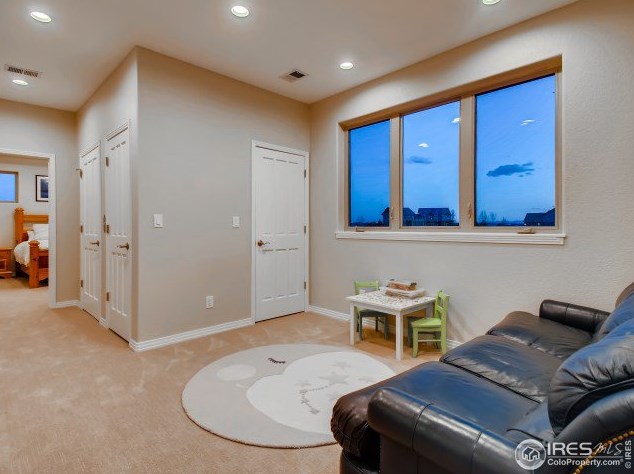 160 Commander Cir, Erie CO 80516-8147 exterior