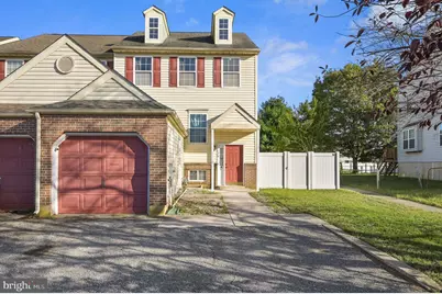 136 Thames, Dover, DE 19904 - Photo 1