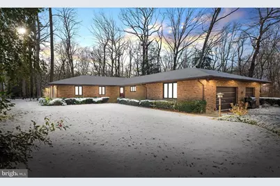 82 Wimbledon Drive, Dover, DE 19904 - Photo 1