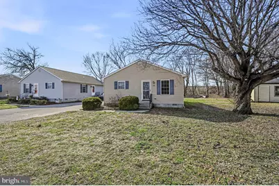 135 East Street, Harrington, DE 19952 - Photo 1