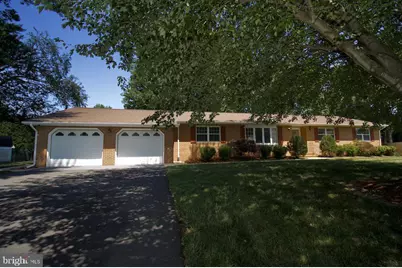 18 N Springview Drive, Dover, DE 19901 - Photo 1