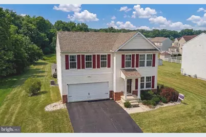 232 W Pembrooke Drive, Smyrna, DE 19977 - Photo 1