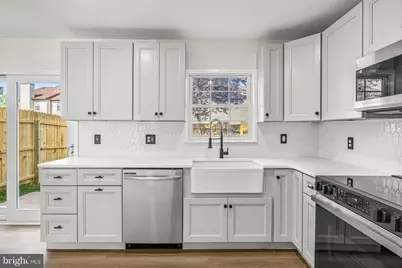 8 Revere Place, Newark, DE 19702 - Photo 1