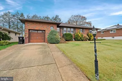 2422 W Parris Drive, Wilmington, DE 19808 - Photo 1