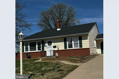 522 E Roosevelt Avenue, New Castle, DE 19720 - Photo 1