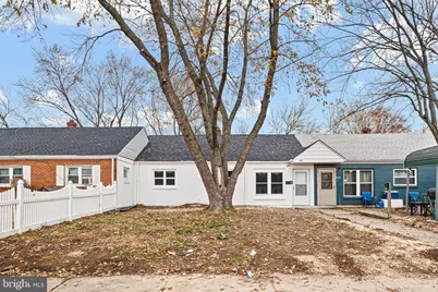 322 Sheridan Drive, New Castle, DE 19720 - Photo 1