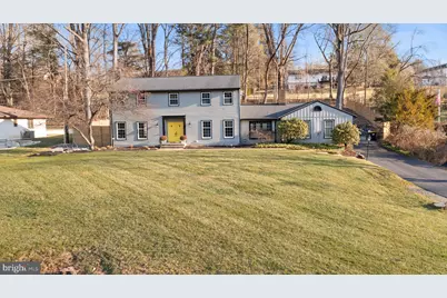 429 Valley Brook Drive, Hockessin, DE 19707 - Photo 1