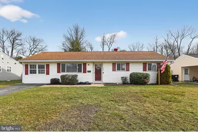 704 Birchwood Drive, Newark, DE 19713 - Photo 1