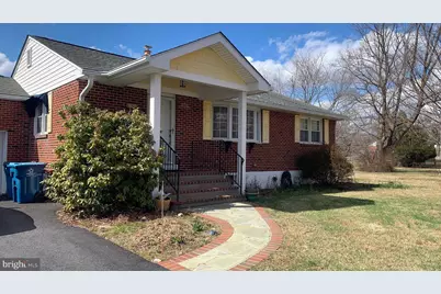204 Admiral Drive, Wilmington, DE 19804 - Photo 1