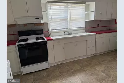 310 N Dupont Road, Wilmington, DE 19804 - Photo 5