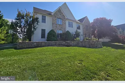 7 Derbyshire Way, Wilmington, DE 19807 - Photo 1