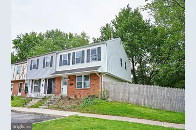 102 Hopkins Court, Newark, DE 19713 - Photo 1