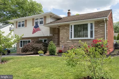 13 Hillcroft Road, Newark, DE 19711 - Photo 1