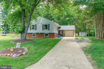 6 Gloria Court, Bear, DE 19701 - Photo 1