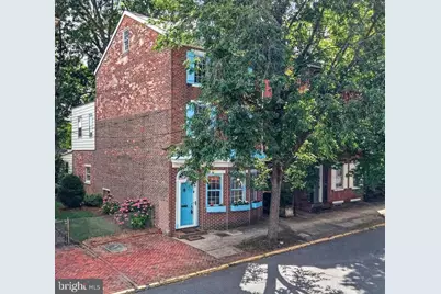 419 Delaware, New Castle, DE 19720 - Photo 1