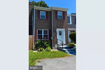529 Sparrow Court, Newark, DE 19702 - Photo 1