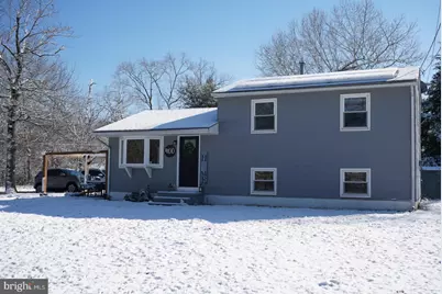 400 Woodlawn Avenue, Williamstown, NJ 08094 - Photo 1