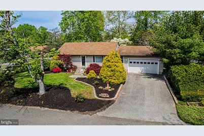219 N Madison Avenue, Hammonton, NJ 08037 - Photo 1