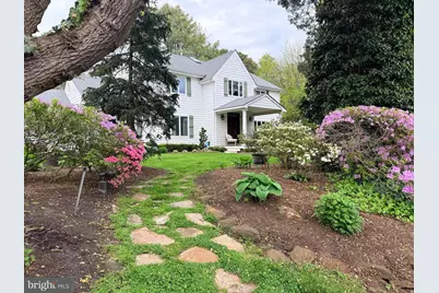202 Arbor Court E, Linwood, NJ 08221 - Photo 1