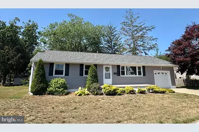 101 Steven Drive, Linwood, NJ 08221 - Photo 1