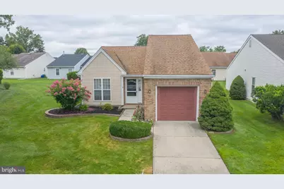 7 Buttonbush Court, Mount Laurel, NJ 08054 - Photo 1