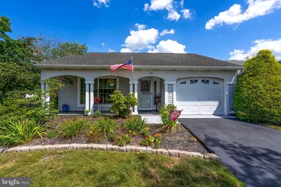 985 N Westminster Drive N, Southampton, NJ 08088 - Photo 1