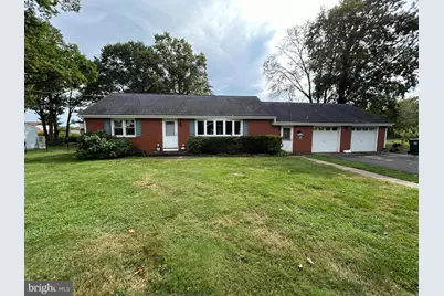 1046 Woodlane Road, Mount Holly, NJ 08060 - Photo 1