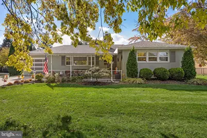 8 Linden Avenue, Riverton, NJ 08077 - Photo 1