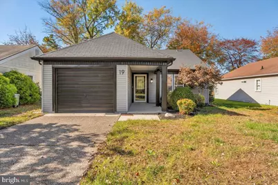 19 Dunstable Road, Southampton, NJ 08088 - Photo 1