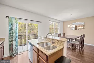 151 Creekside Wy, Burlington, NJ 08016 - Photo 9