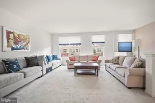 151 Creekside Wy, Burlington, NJ 08016 - Photo 3