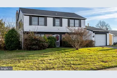 54 Gardenbrook Lane, Willingboro, NJ 08046 - Photo 1