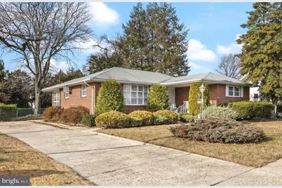 59 N Chester Avenue, Delran, NJ 08075 - Photo 1