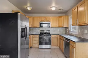 27 Marshal Ln, Willingboro, NJ 08046 - Photo 9