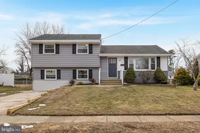 14 Walnut Drive, Burlington, NJ 08016 - Photo 1