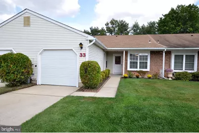 33 W Berwin Way, Mount Laurel, NJ 08054 - Photo 1