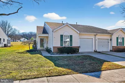 15 Peppergrass Drive N, Mount Laurel, NJ 08054 - Photo 1