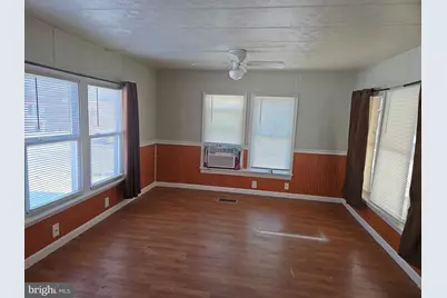 8 Sunset Blvd, Southampton, NJ 08088 - Photo 1