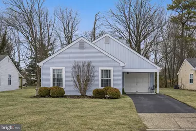77 Sheffield Place, Southampton, NJ 08088 - Photo 1