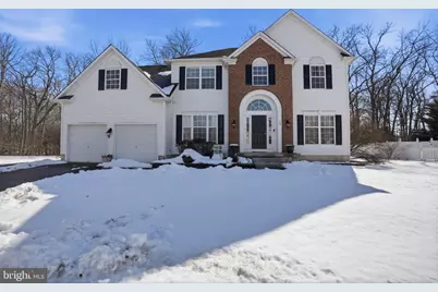 19 Sunflower Circle, Burlington, NJ 08016 - Photo 1