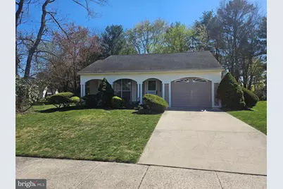 180 Buckingham Drive, Southampton, NJ 08088 - Photo 1