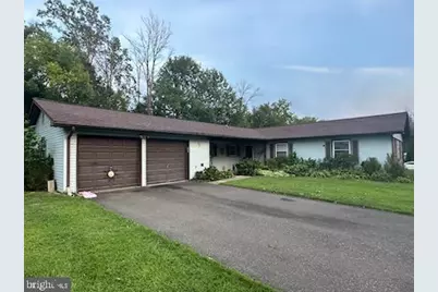 31 Traynor Lane, Willingboro, NJ 08046 - Photo 1