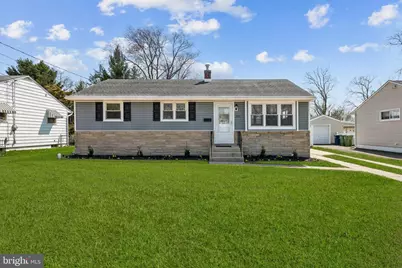 500 Charles Street W, Palmyra, NJ 08065 - Photo 1