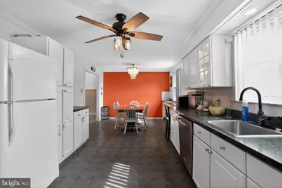 372 Cutler Avenue, Maple Shade, NJ 08052 - Photo 7