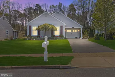 32 Buckingham Drive, Southampton, NJ 08088 - Photo 1